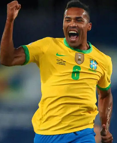 桑德罗展望北伦敦德比：精彩对决与局势展望