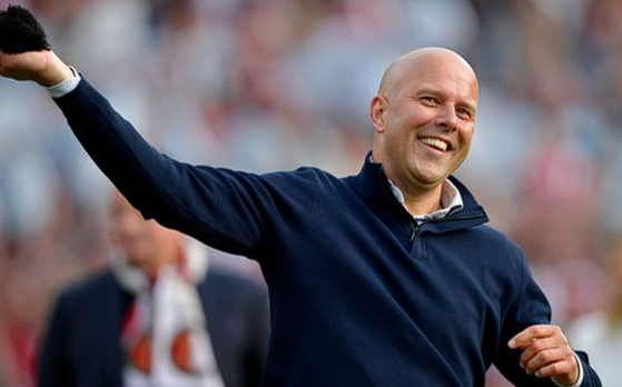 斯洛特展望利物浦与利兹联之战：正视挑战，全力冲刺