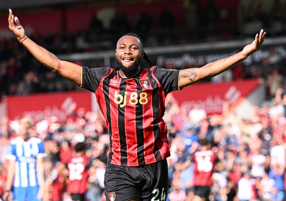 <a href='/news/tag/1358' style='color: blue;'>斯科尔斯</a>评塞梅尼奥：更适合曼联而非曼城